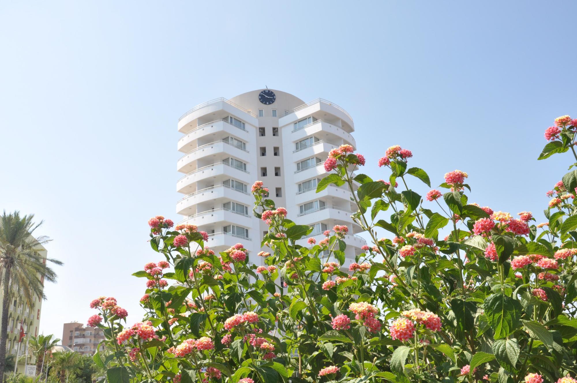 The Corner Park Hotel Antalya Exterior foto